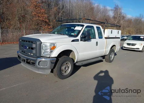 2012 Ford F-250 Xl z USA, uszkodzony, nr VIN 1FT7X2B63CEB24763